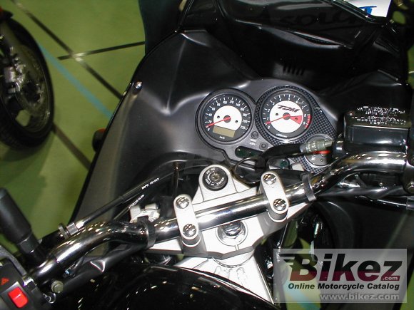 2001 Yamaha TDM 850 photo